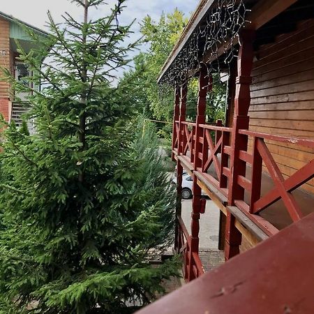 Hotel Yalta Russkaya Lozovaya Exteriér fotografie